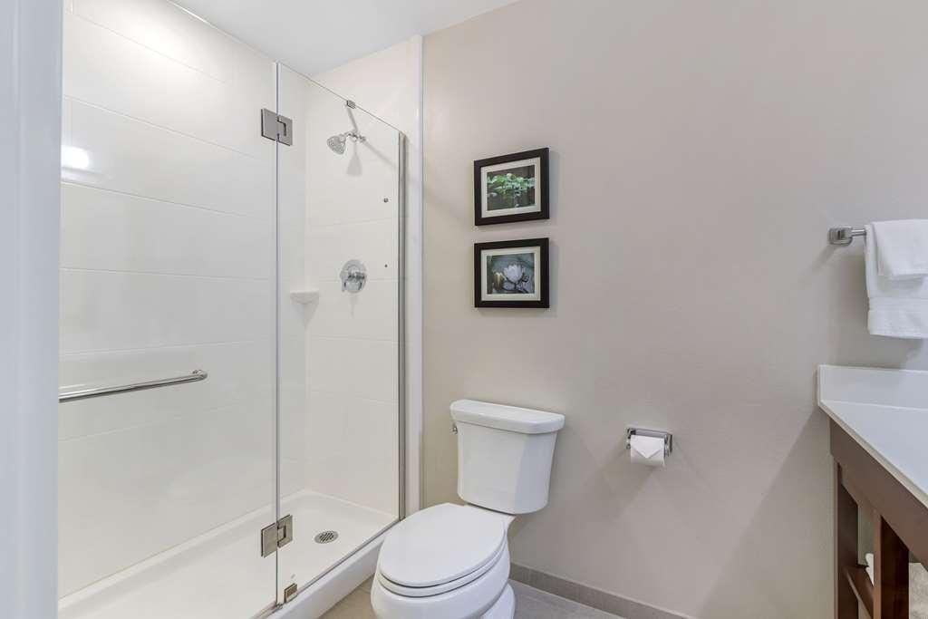 Comfort Inn & Suites Brunswick Quarto foto